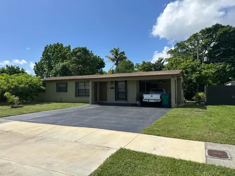 400 NW 184th Terrace Miami FL 33169