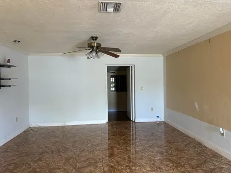 400 NW 184th Terrace Miami FL 33169