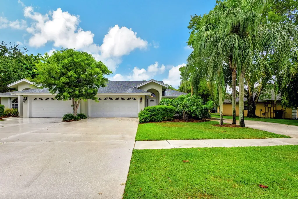 13810 Yarmouth Drive Wellington FL 33414
