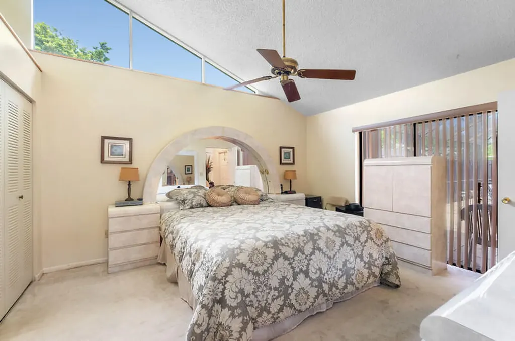 1158 Summit Trail Circle West Palm Beach FL 33415