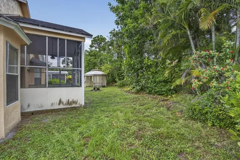 120 Paddock Lane Greenacres FL 33413