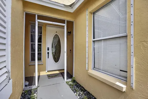 120 Paddock Lane Greenacres FL 33413