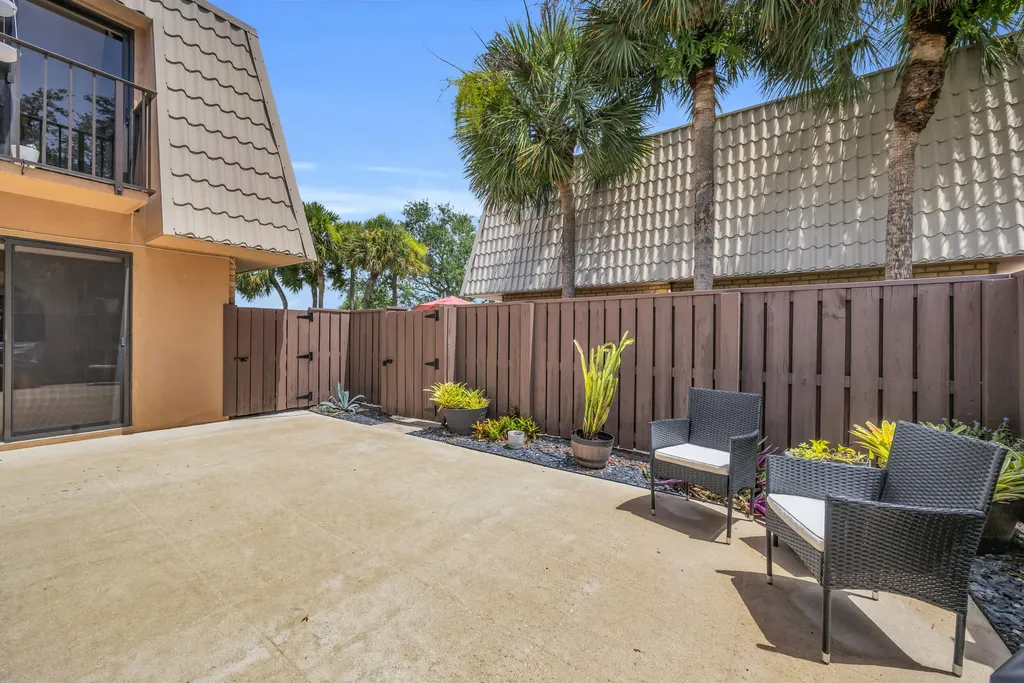 5130 51st Way West Palm Beach FL 33409