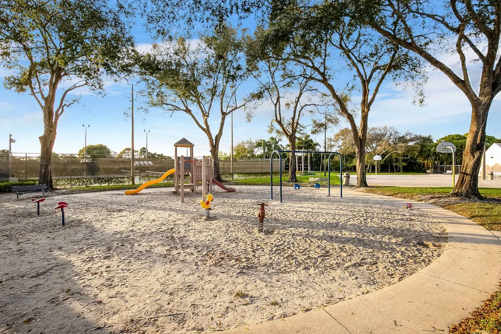5130 51st Way West Palm Beach FL 33409