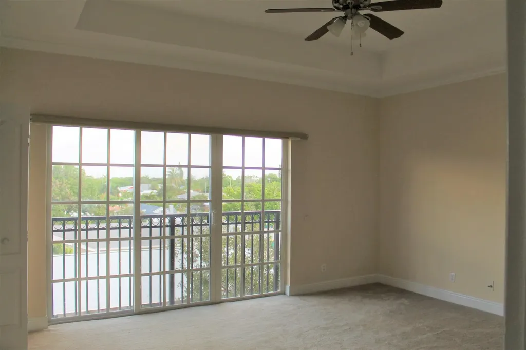 531 S Federal Highway Lake Worth FL 33460