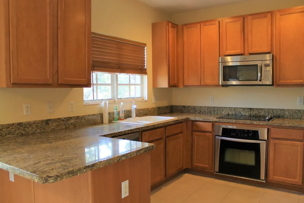 531 S Federal Highway Lake Worth FL 33460