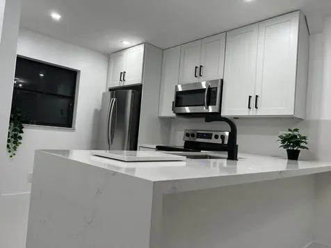 1088 NW 106th Terrace Pembroke Pines FL 33026