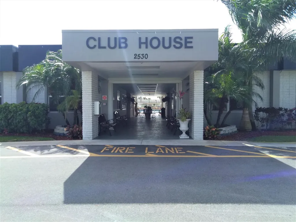 2766 Emory Drive E West Palm Beach FL 33415