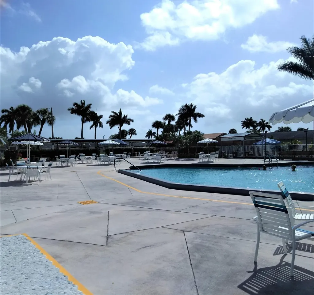 2766 Emory Drive E West Palm Beach FL 33415