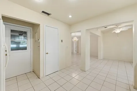 4675 Robinwood Circle Boynton Beach FL 33436