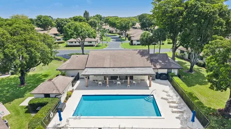 4675 Robinwood Circle Boynton Beach FL 33436