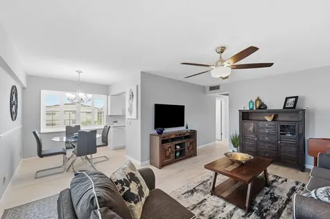 368 Preston I Boca Raton FL 33434