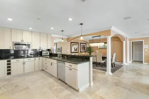 41 Castle Harbor Isle Drive Fort Lauderdale FL 33308