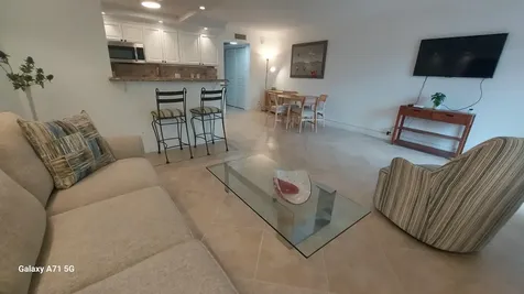 1072 Yarmouth Drive Boca Raton FL 33434