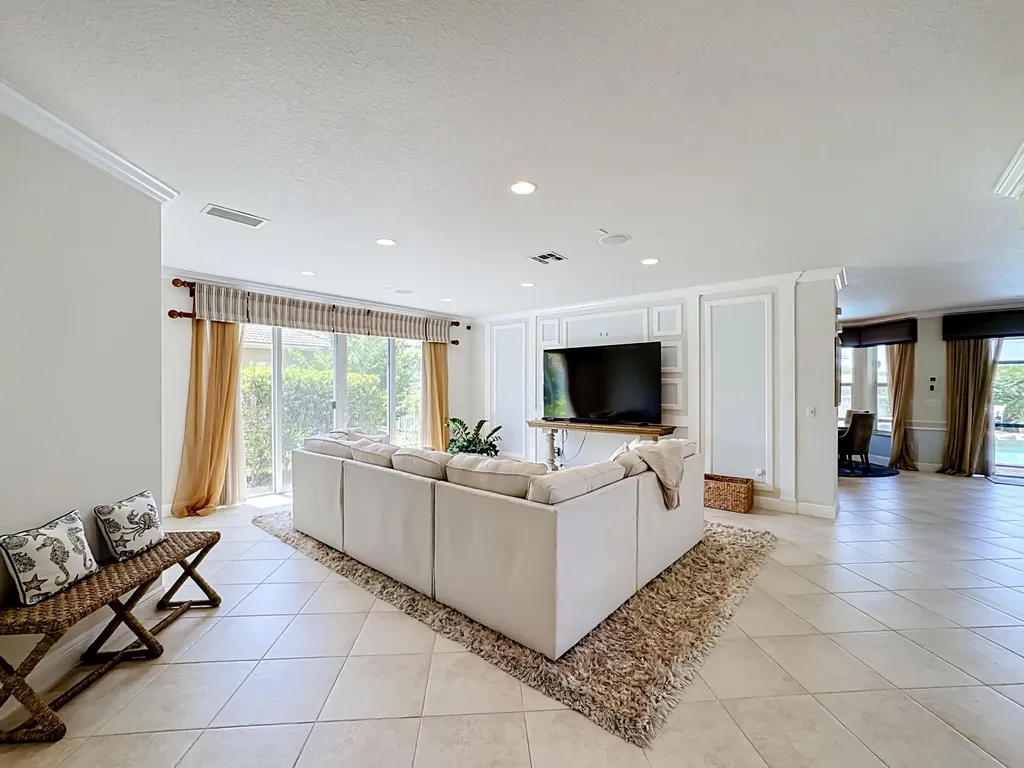 11251 SW Springtree Terrace Port St Lucie FL 34987