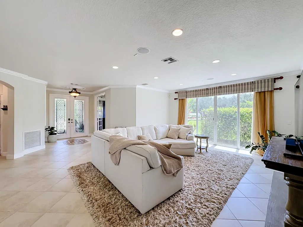 11251 SW Springtree Terrace Port St Lucie FL 34987