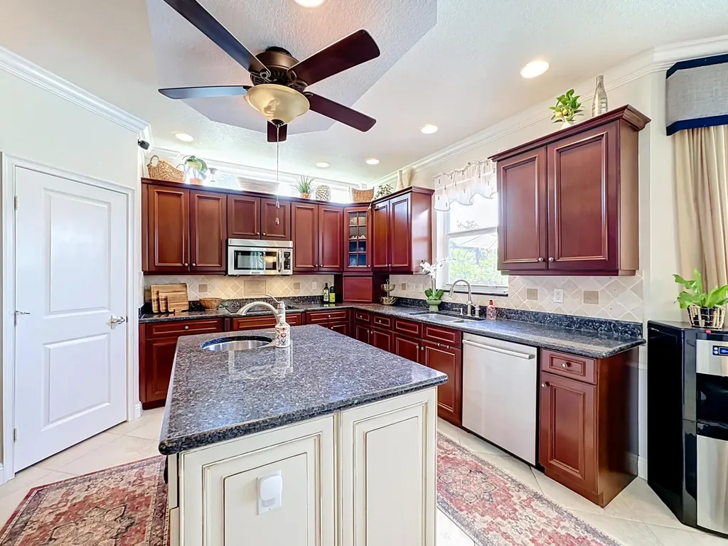 11251 SW Springtree Terrace Port St Lucie FL 34987