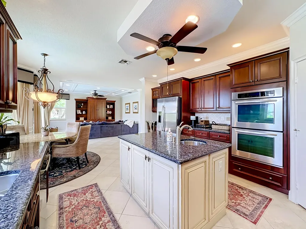 11251 SW Springtree Terrace Port St Lucie FL 34987