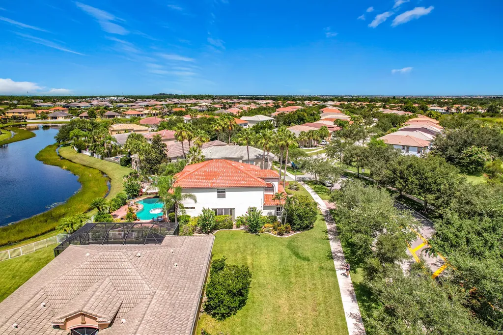 11251 SW Springtree Terrace Port St Lucie FL 34987