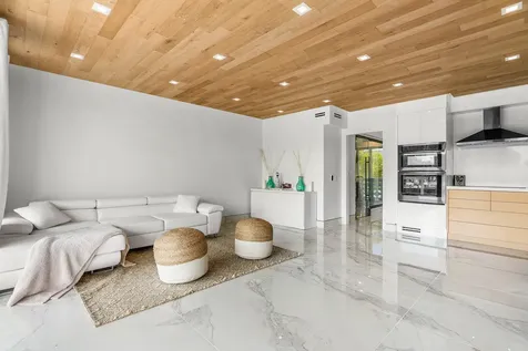65 SE Spanish Trail Boca Raton FL 33432