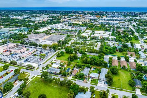 107 SW 4th Avenue Delray Beach FL 33444