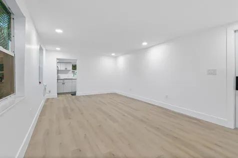 107 SW 4th Avenue Delray Beach FL 33444