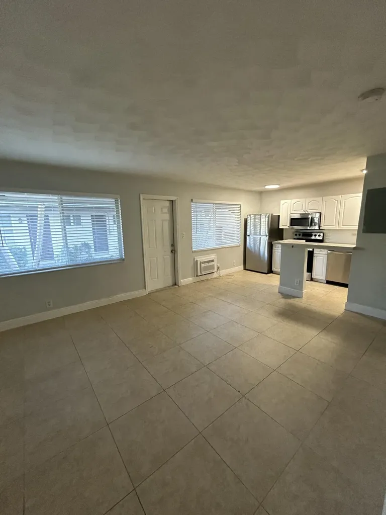 925 NE 17th Avenue Fort Lauderdale FL 33304