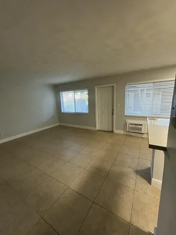 925 NE 17th Avenue Fort Lauderdale FL 33304