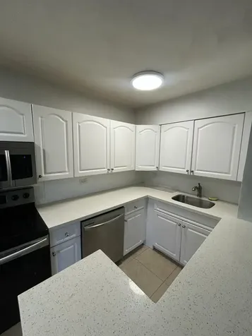 925 NE 17th Avenue Fort Lauderdale FL 33304