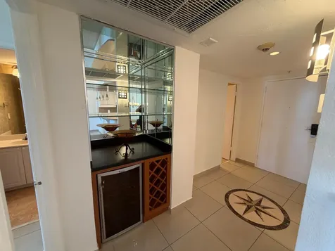 19390 Collins Avenue Sunny Isles Beach FL 33160