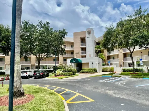 9563 Weldon Circle Tamarac FL 33321