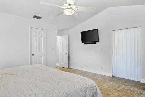12020 NW 2nd Drive Coral Springs FL 33071