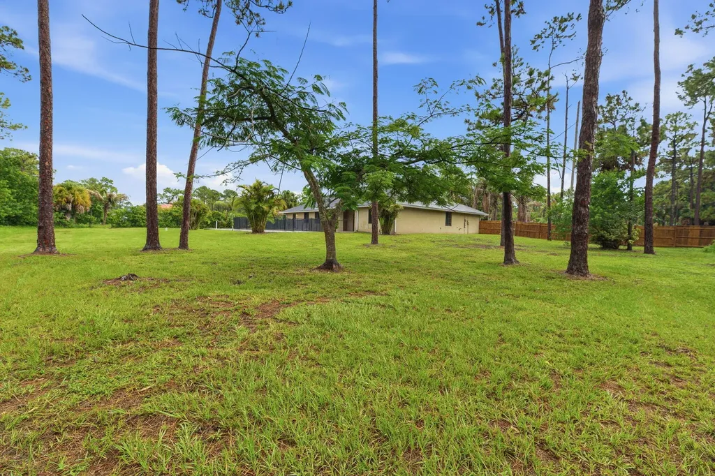 15731 85th Road N Loxahatchee FL 33470