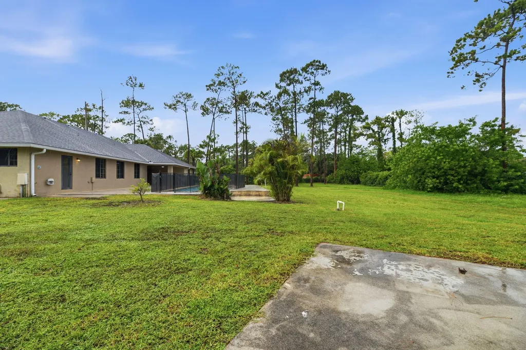 15731 85th Road N Loxahatchee FL 33470