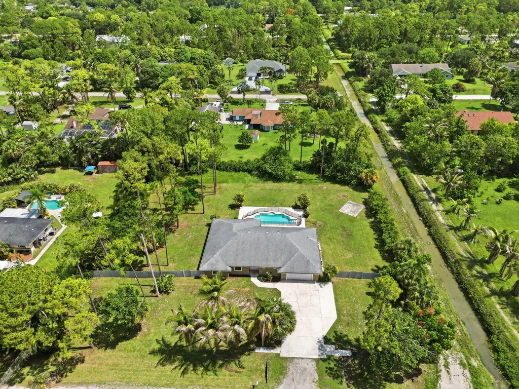15731 85th Road N Loxahatchee FL 33470