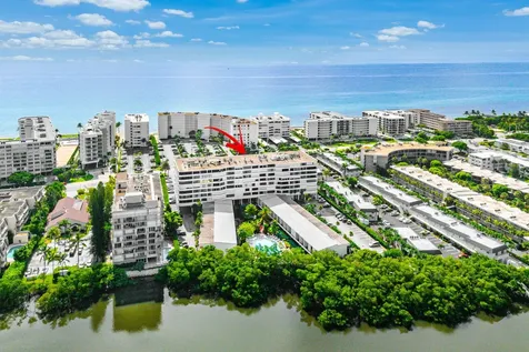3589 S Ocean Boulevard South Palm Beach FL 33480
