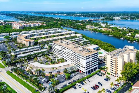 3589 S Ocean Boulevard South Palm Beach FL 33480