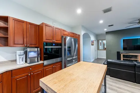 1639 Passion Vine Circle Weston FL 33326