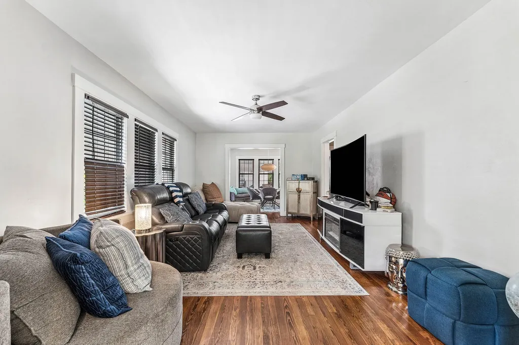 427 58th Street West Palm Beach FL 33407