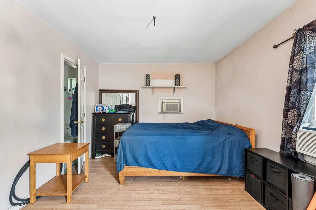 427 58th Street West Palm Beach FL 33407