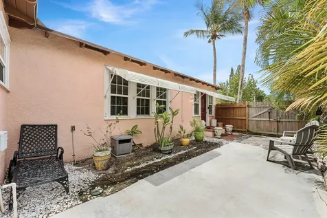 427 58th Street West Palm Beach FL 33407