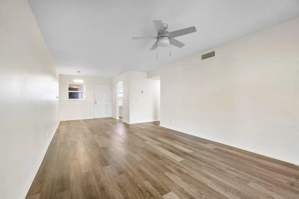2615 NE 1st Court Boynton Beach FL 33435