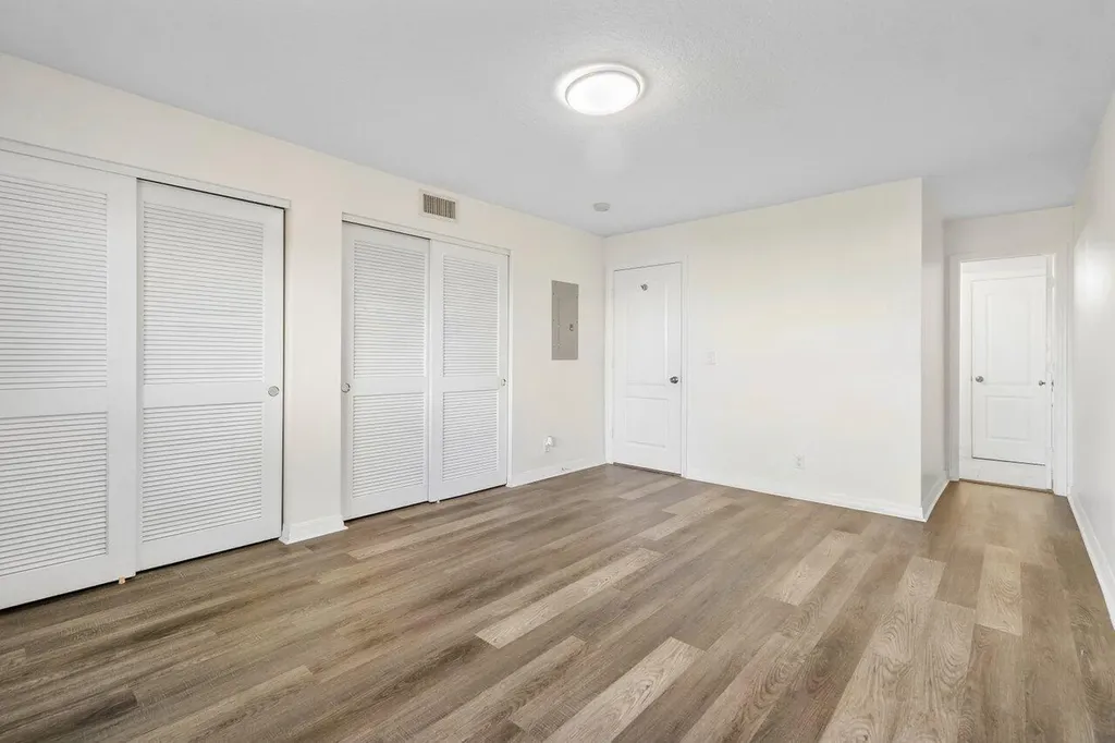 2615 NE 1st Court Boynton Beach FL 33435