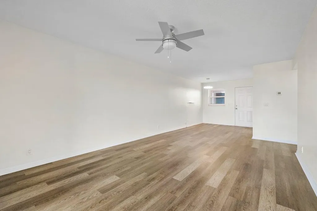 2615 NE 1st Court Boynton Beach FL 33435