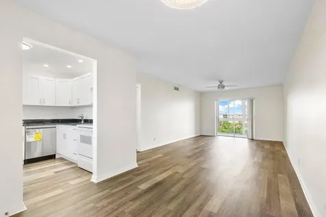 2615 NE 1st Court Boynton Beach FL 33435