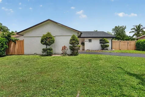 8131 NW 44th Court Lauderhill FL 33351