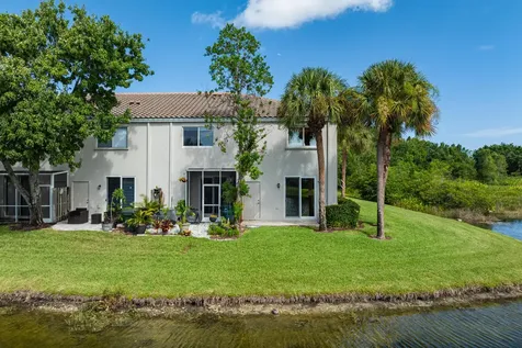 4859 NW 58th Manor Coconut Creek FL 33073