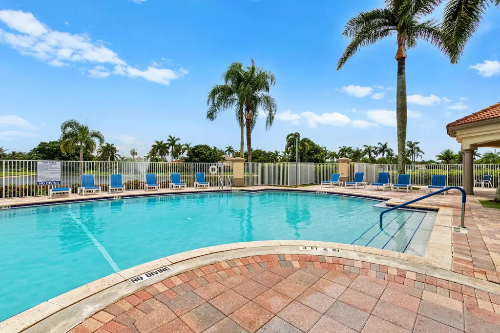 11595 Waterbend Court Wellington FL 33414