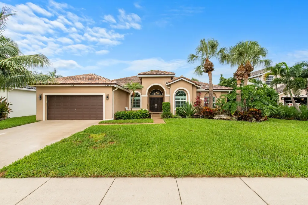 11595 Waterbend Court Wellington FL 33414