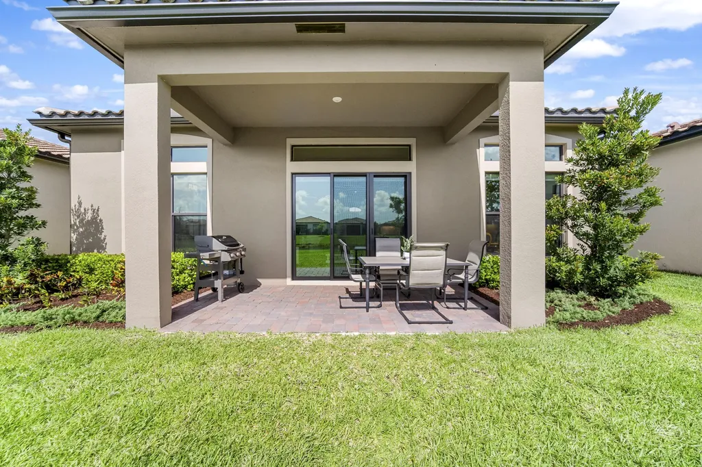 8098 Liberty Way Parkland FL 33067